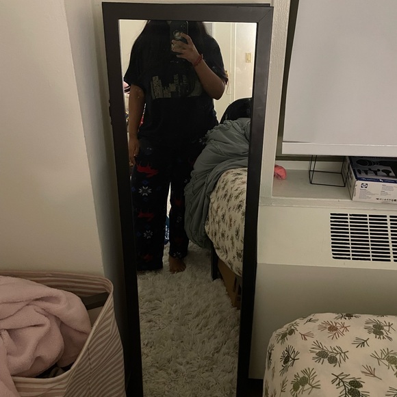 Wall hanging mirror with jewelry space inside! - Picture 2 of 7